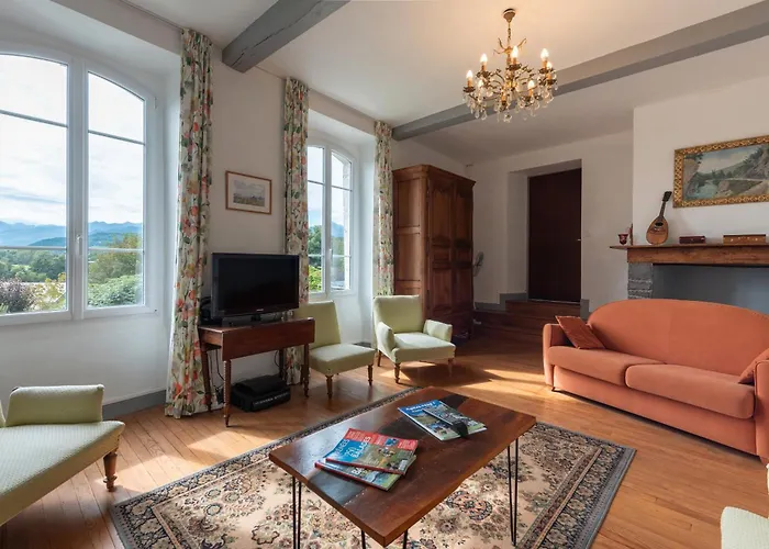 D'hotes Maison Galouye Bed & Breakfast Montgaillard (Hautes-Pyrenees)